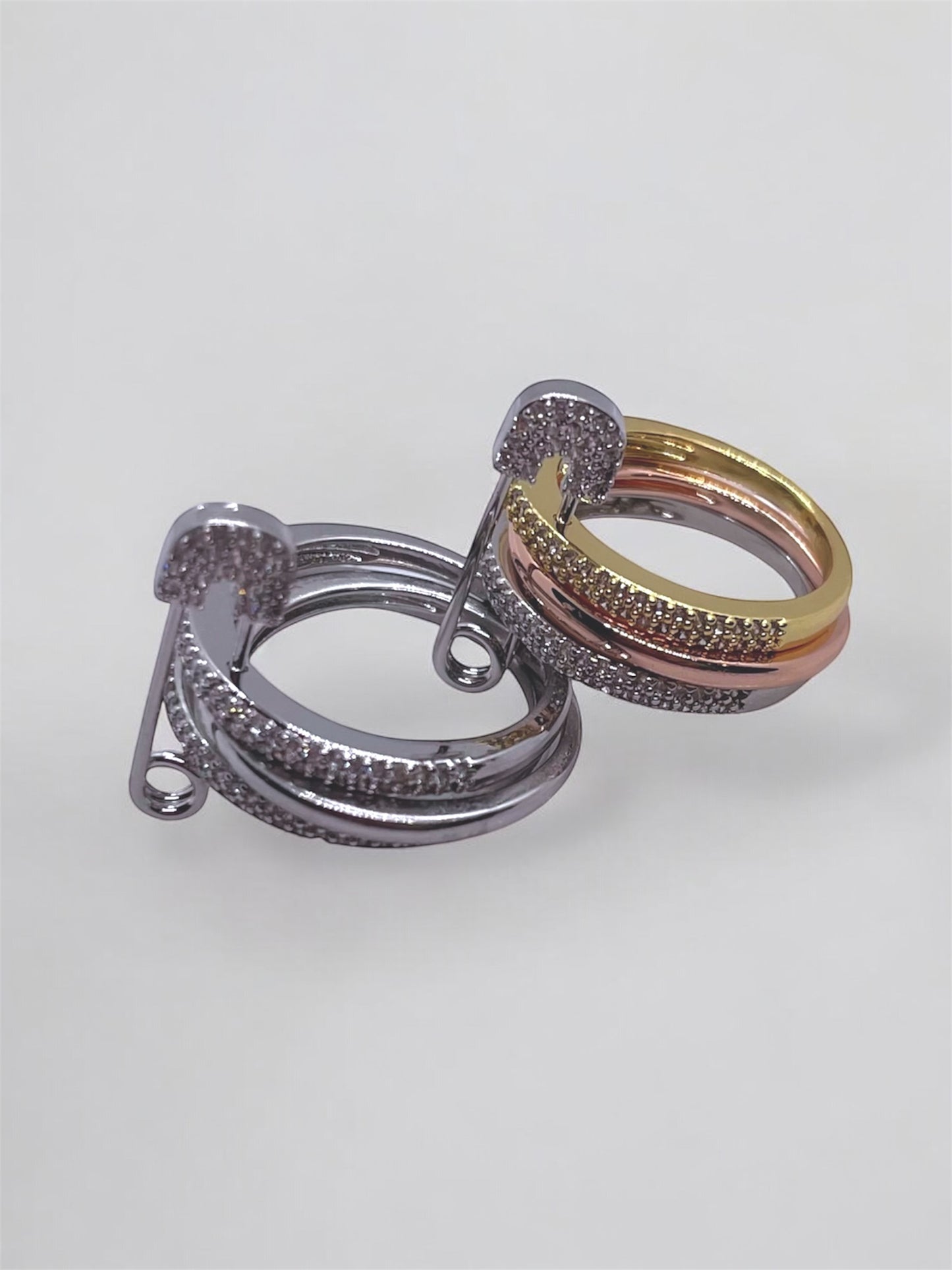 PINNACLE RING