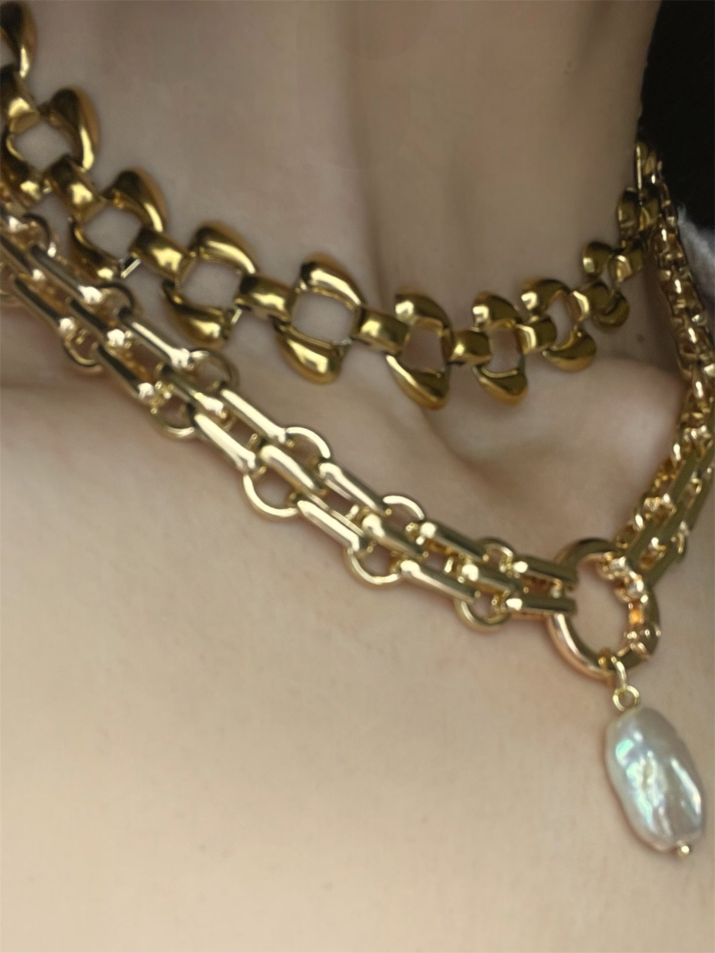 LORE NECKLACE