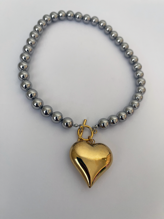 AMORE NECKLACE